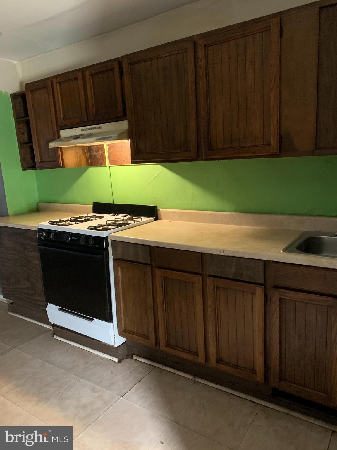 MONDAWMIN - Residential