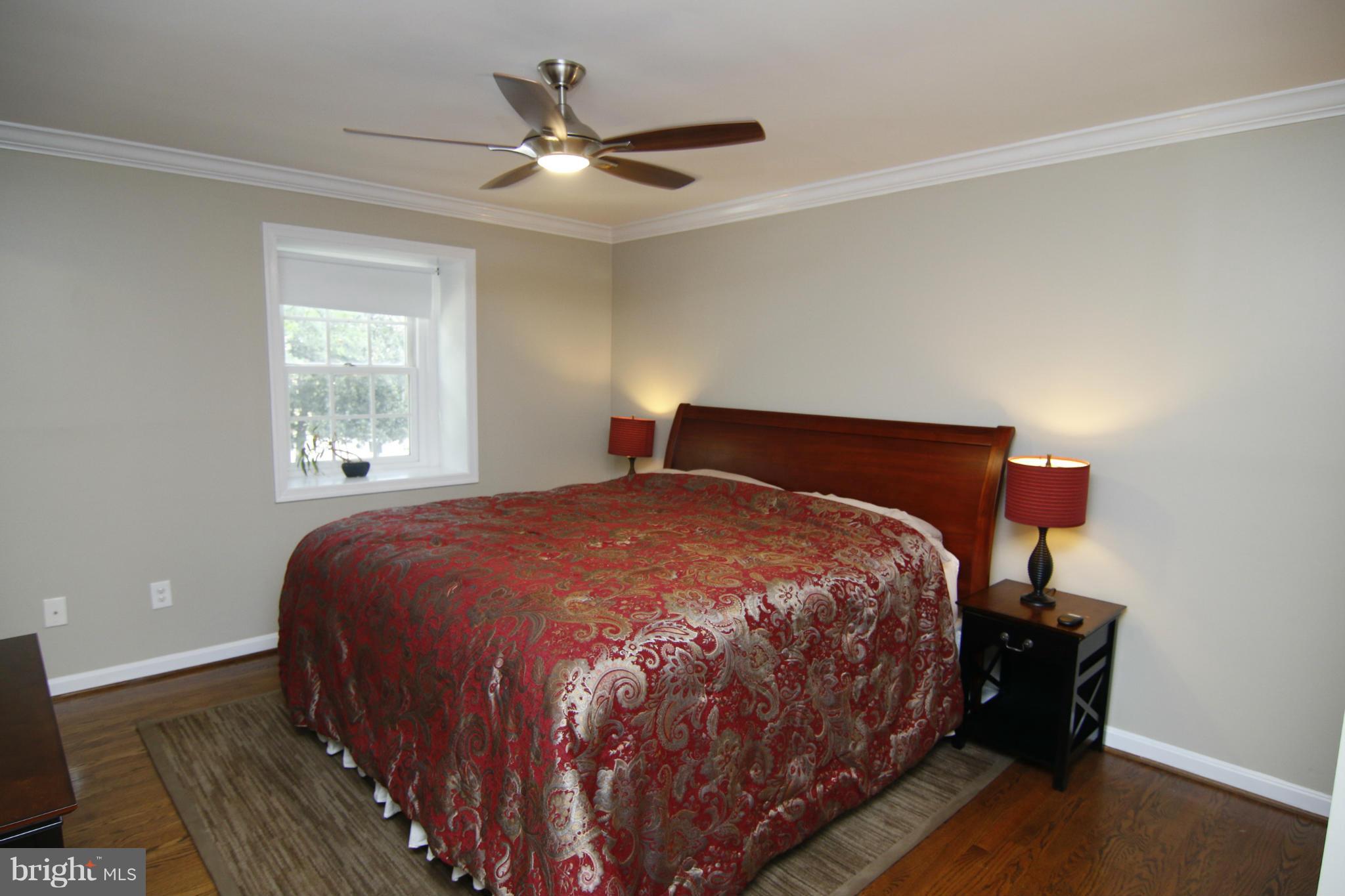 FALLS PLACE TOWNHOUSES - Residential