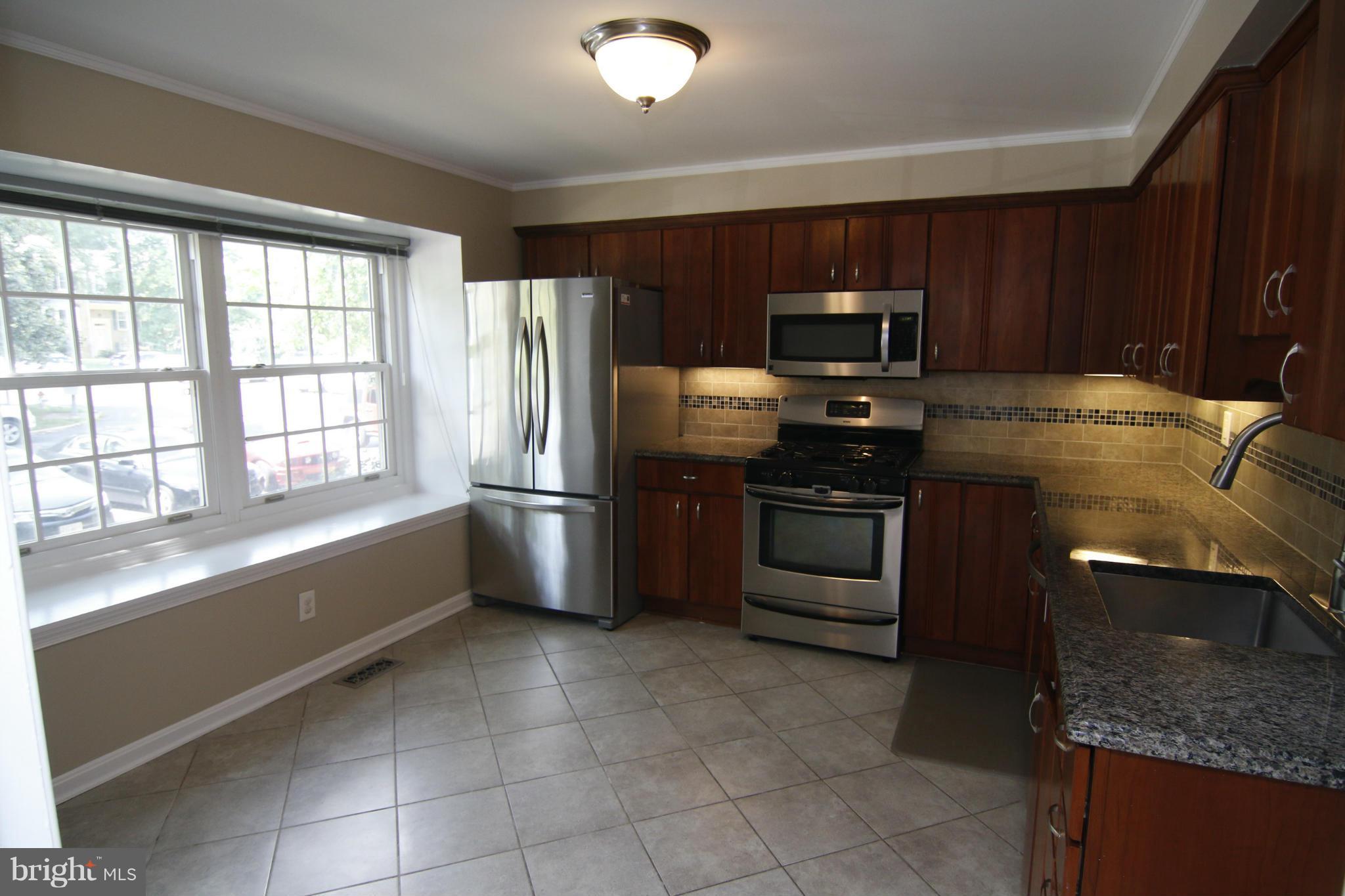 FALLS PLACE TOWNHOUSES - Residential