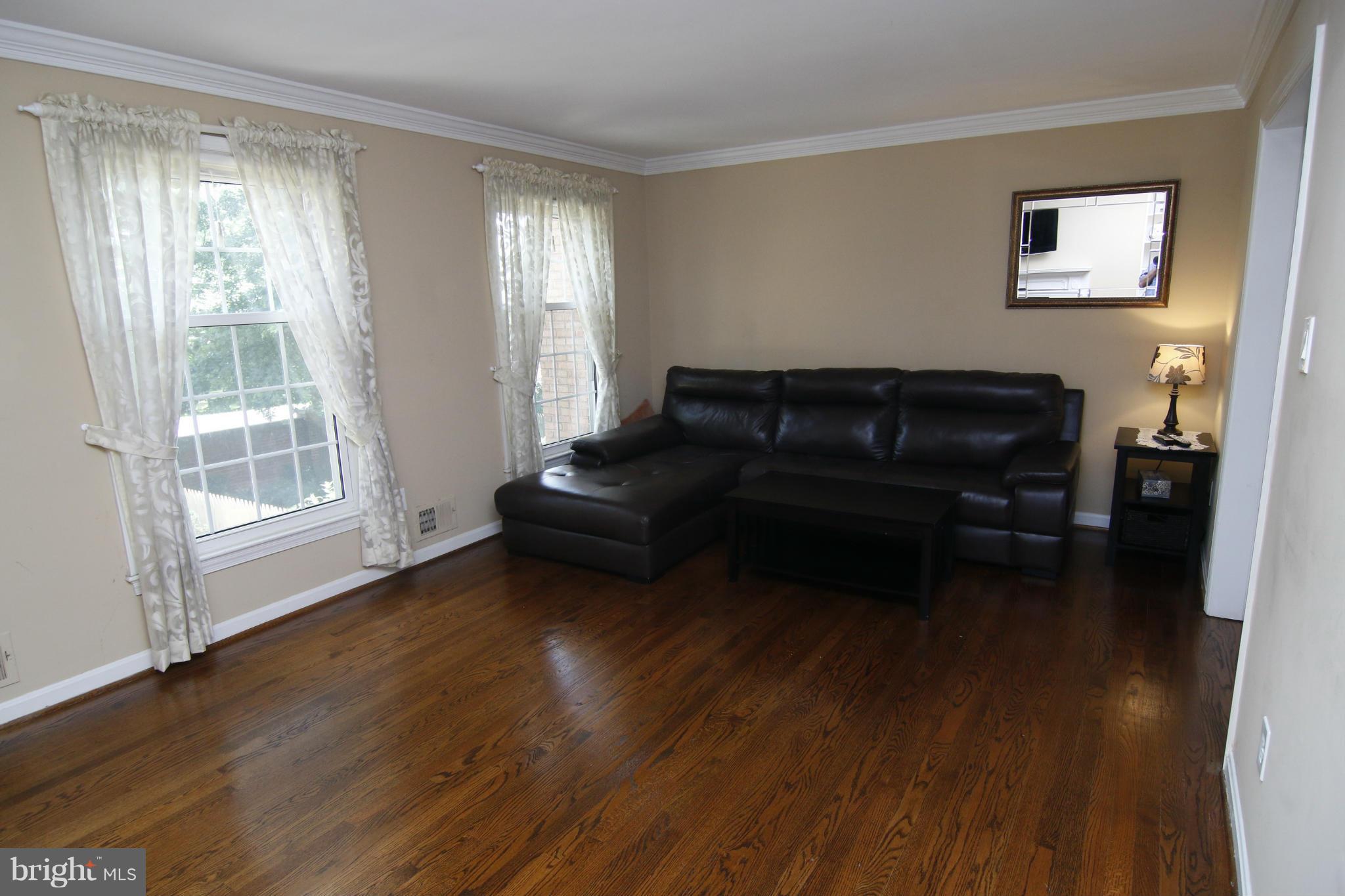 FALLS PLACE TOWNHOUSES - Residential