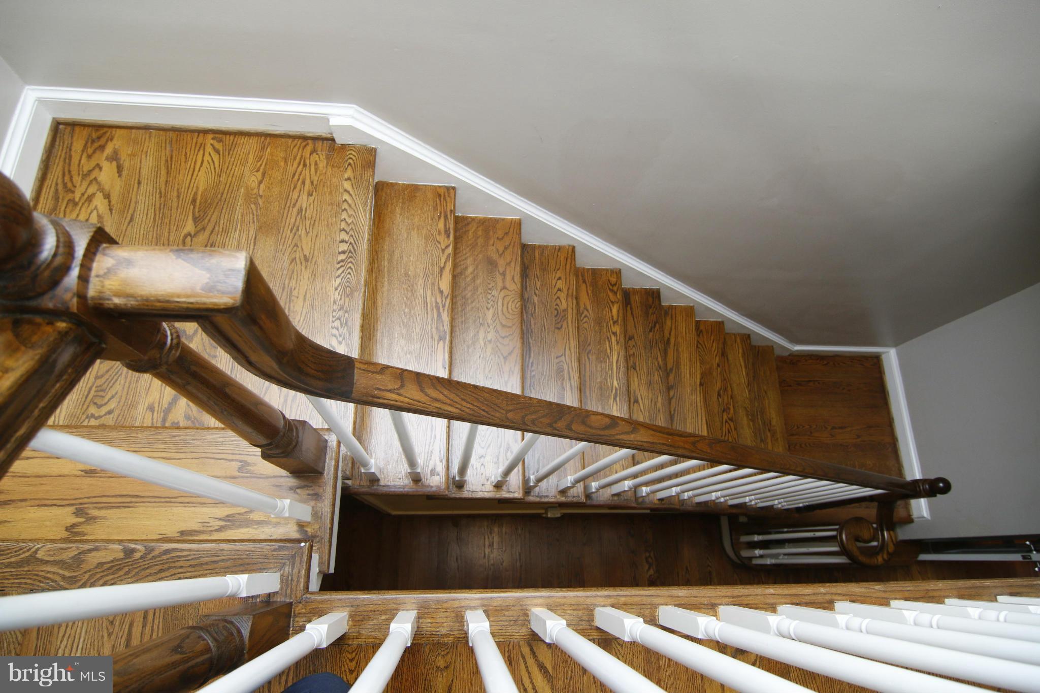 FALLS PLACE TOWNHOUSES - Residential