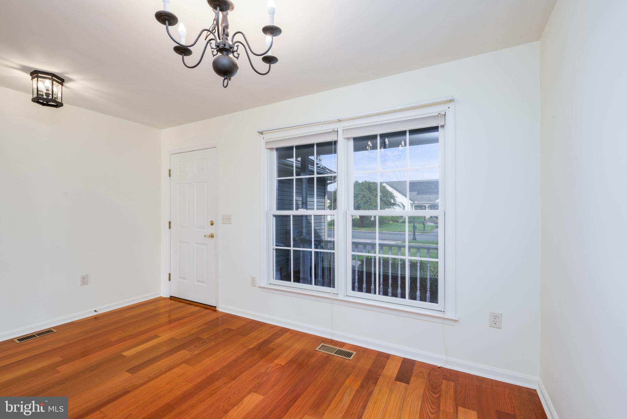 SLEEPY HOLLOW - Residential