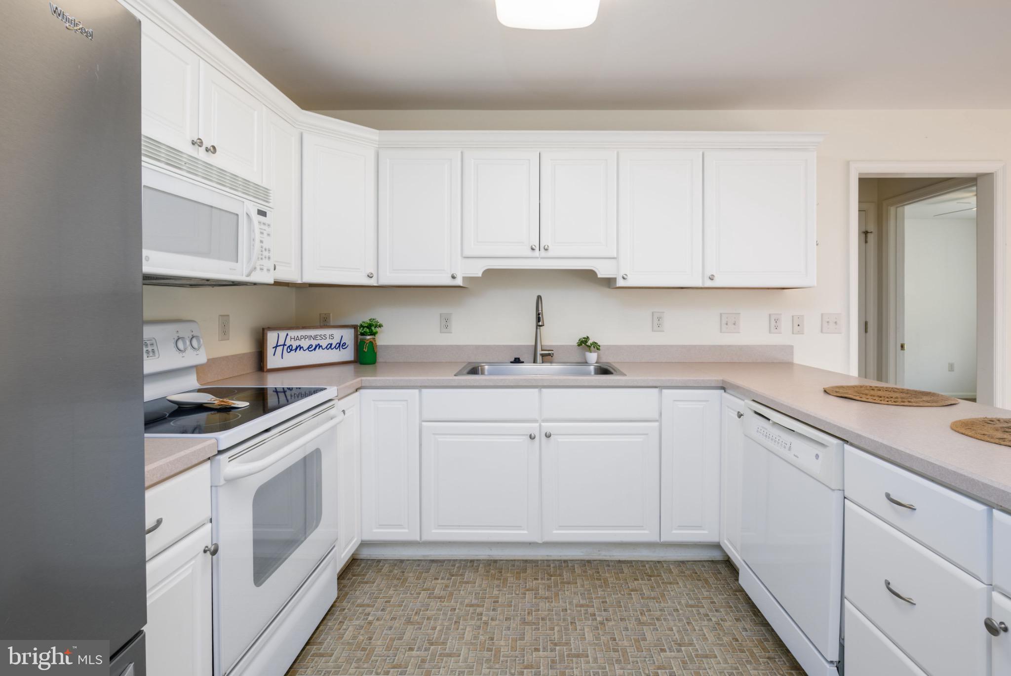 SLEEPY HOLLOW - Residential