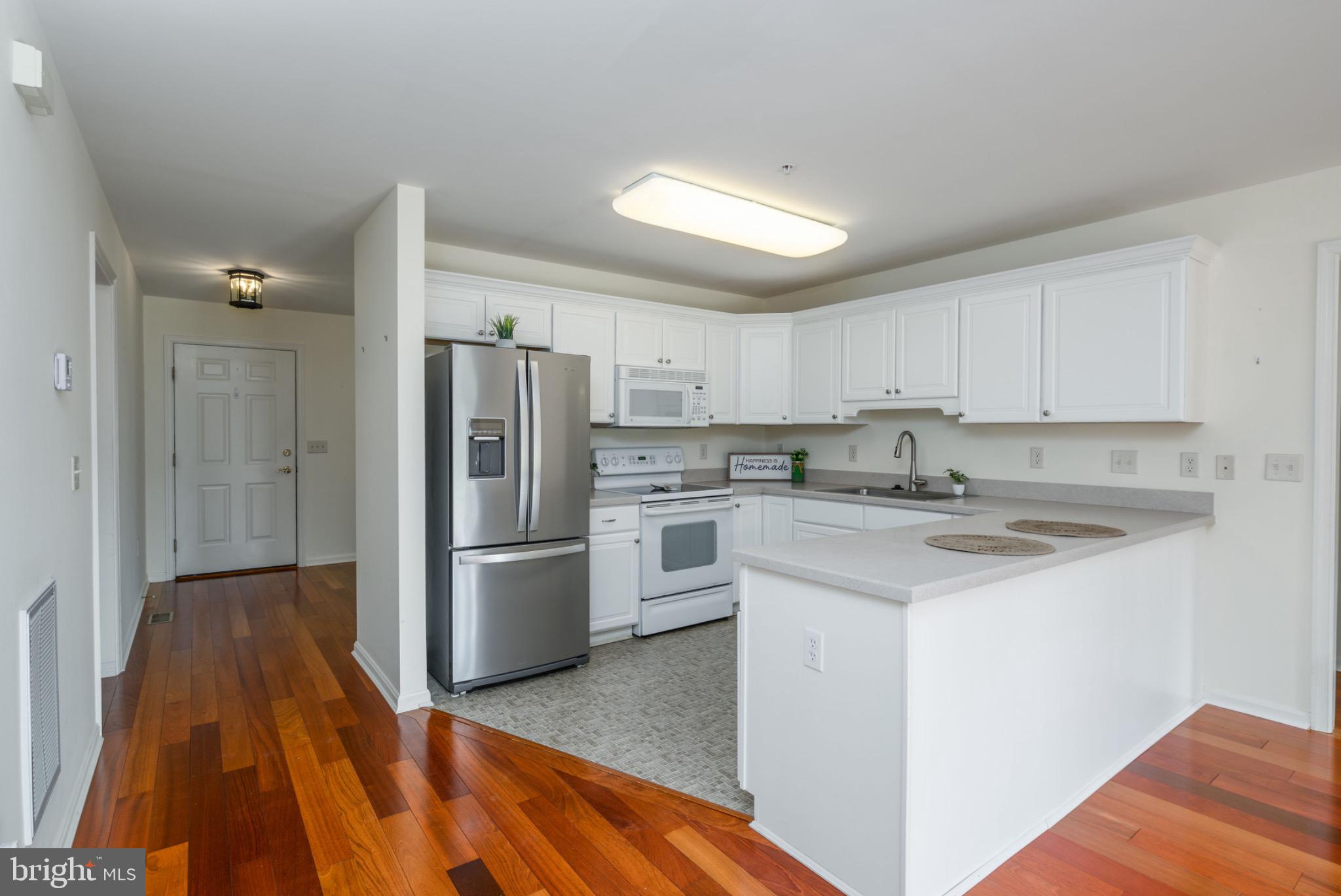 SLEEPY HOLLOW - Residential