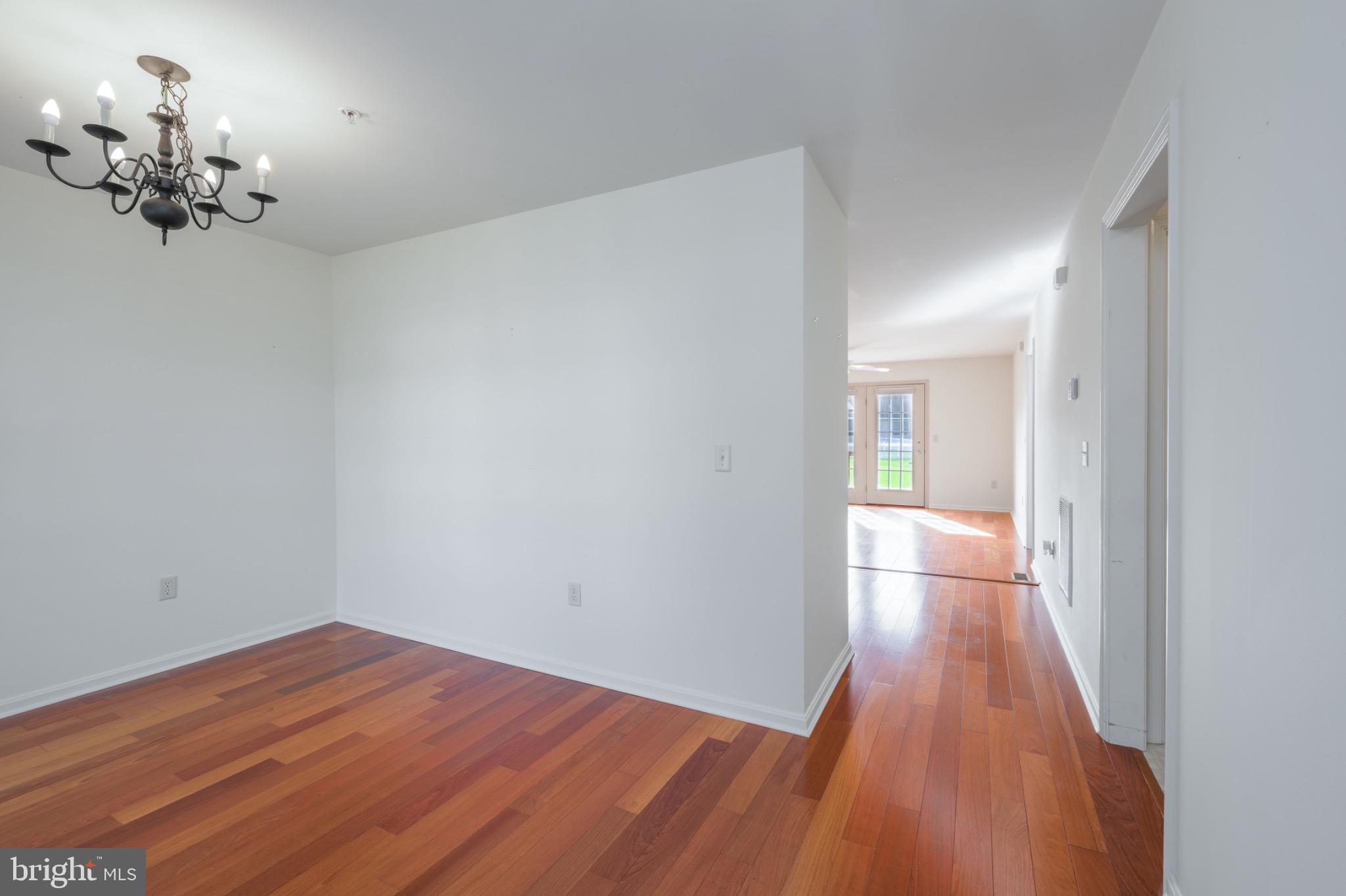 SLEEPY HOLLOW - Residential