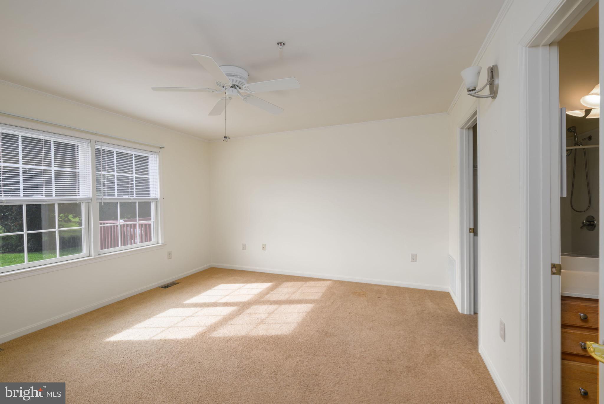 SLEEPY HOLLOW - Residential