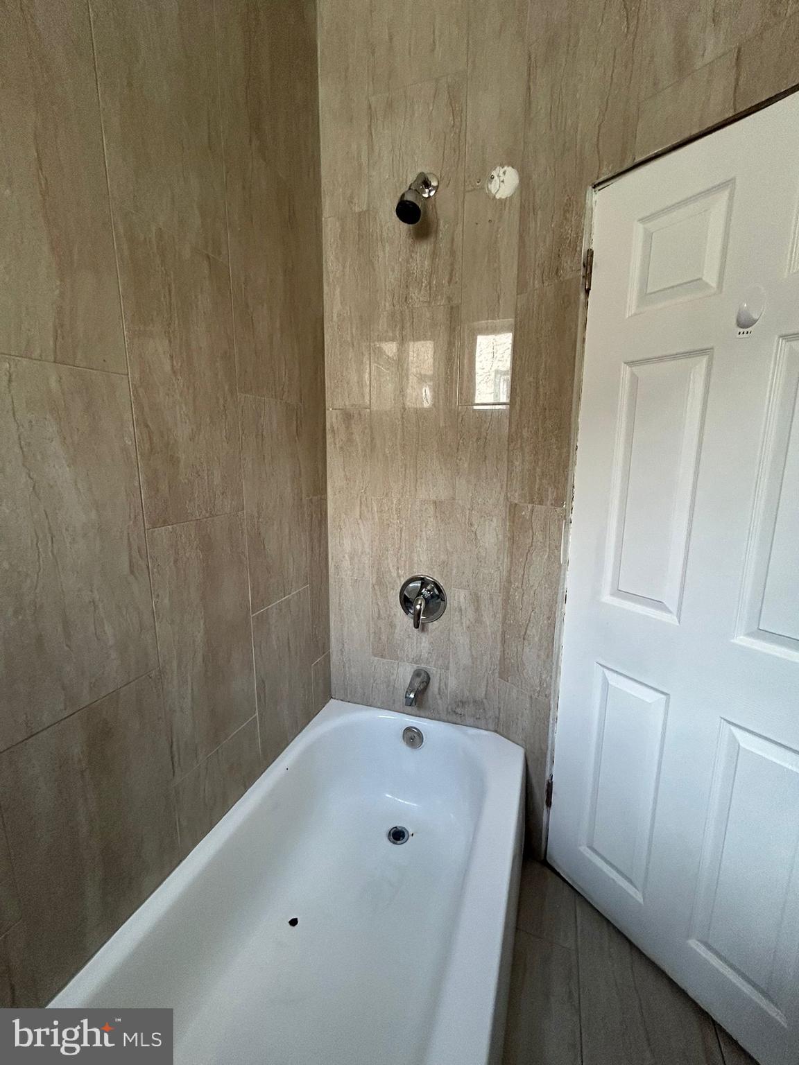 ALLEGHENY WEST - Residential Lease