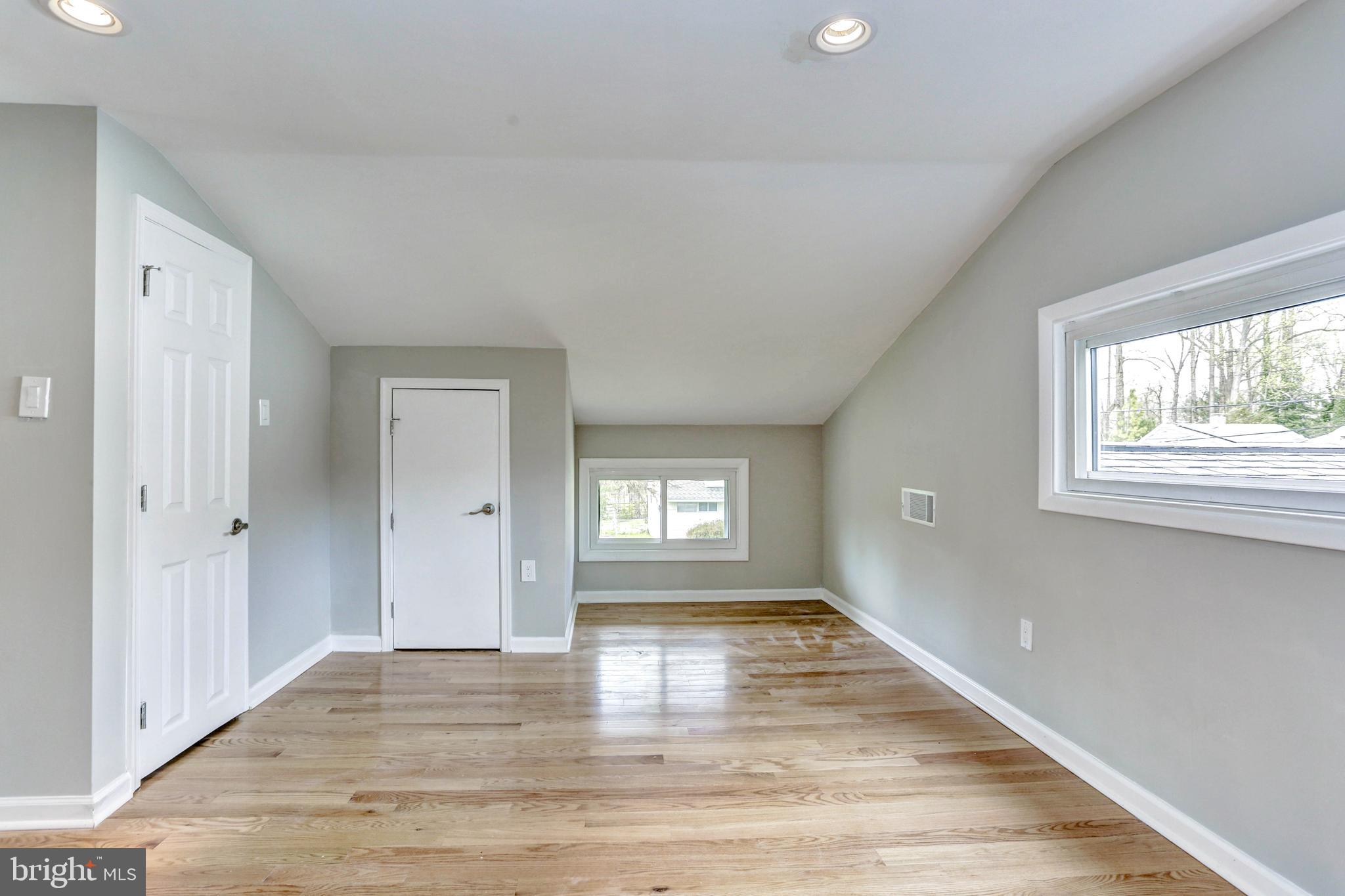 TWINBROOK FOREST - Residential