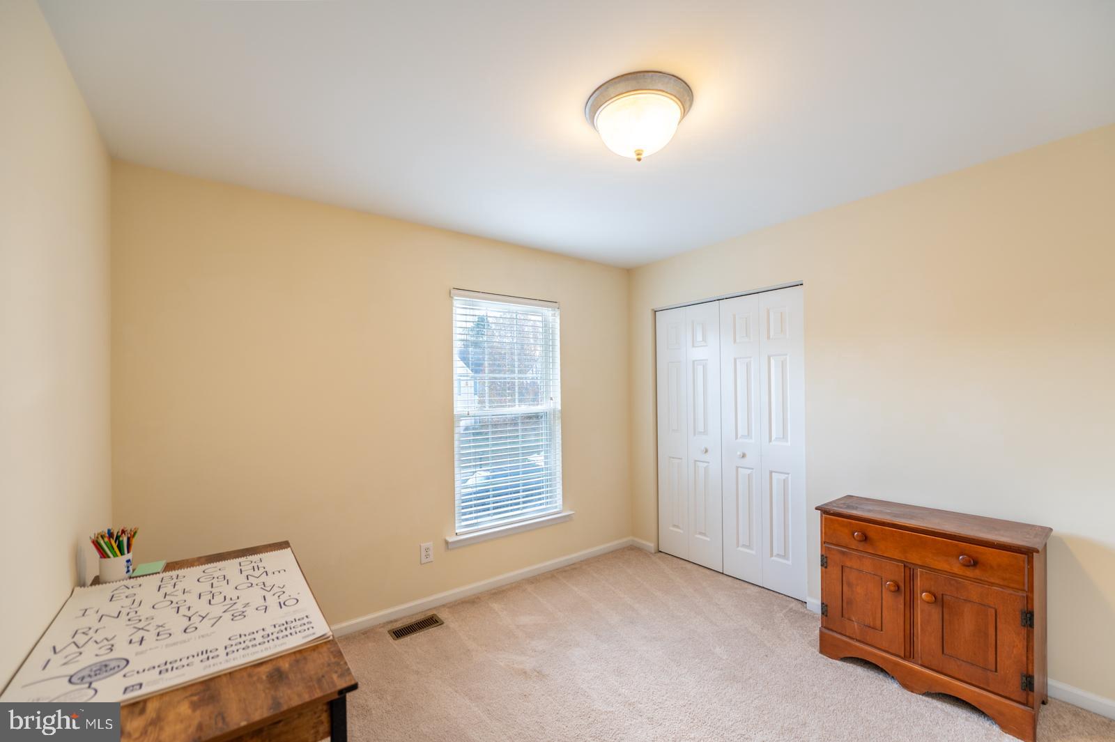 CHESTNUT GROVE - Residential