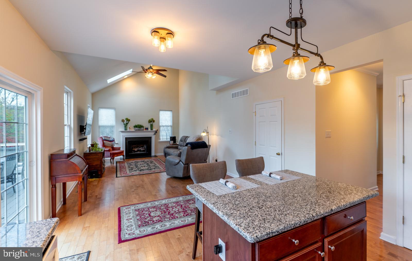 CHESTNUT GROVE - Residential