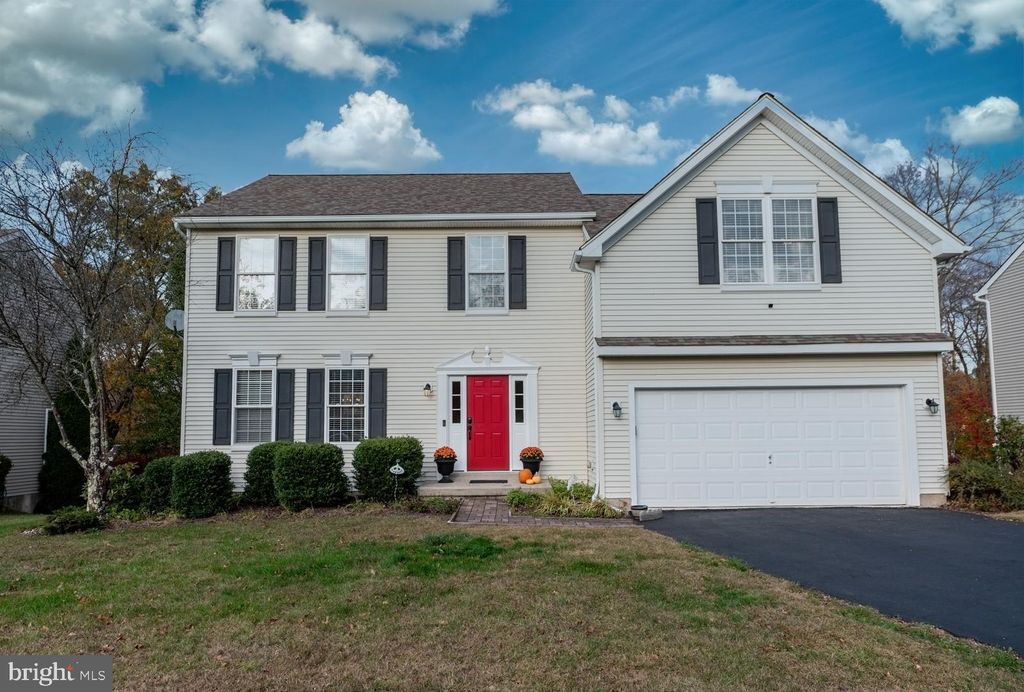 Photo of 1016 Fallbrook Lane, POTTSTOWN, PA 19464 (MLS # PAMC2159176)