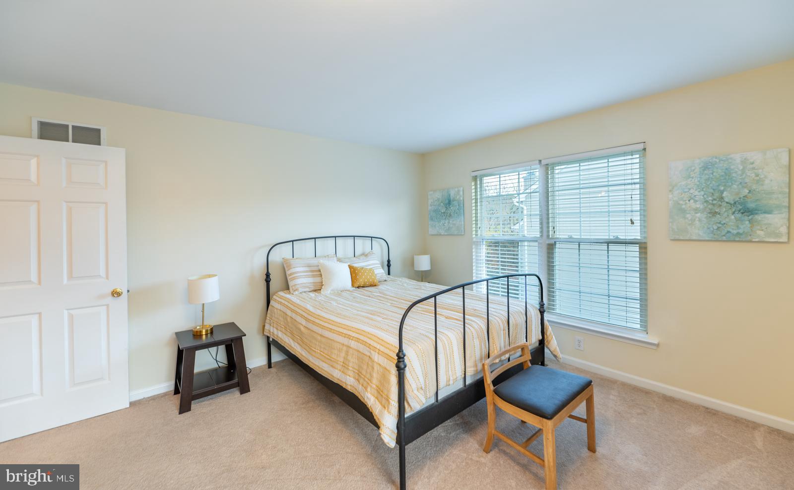 CHESTNUT GROVE - Residential