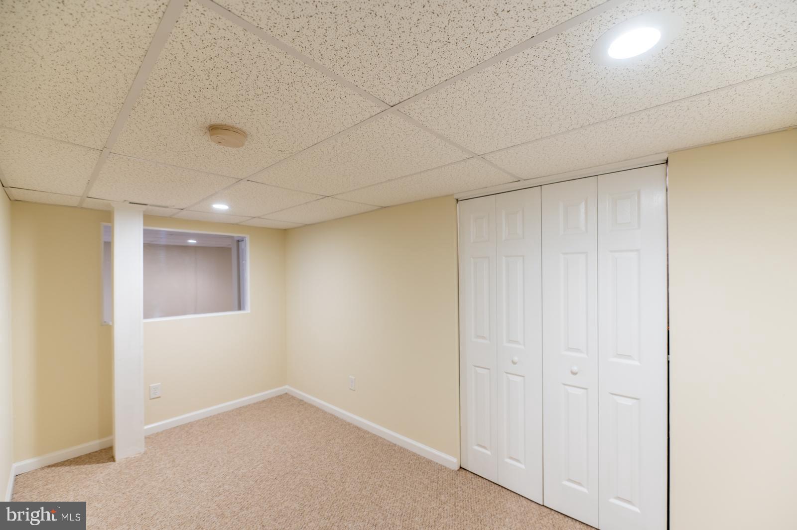 CHESTNUT GROVE - Residential