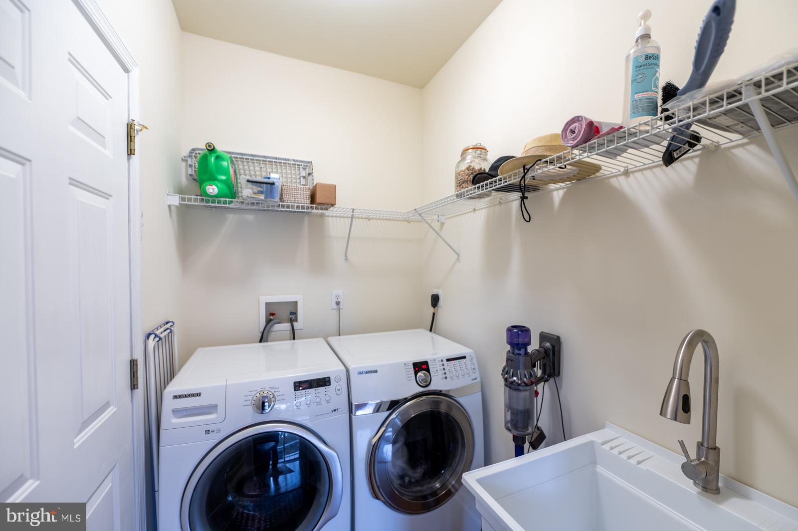 CHESTNUT GROVE - Residential