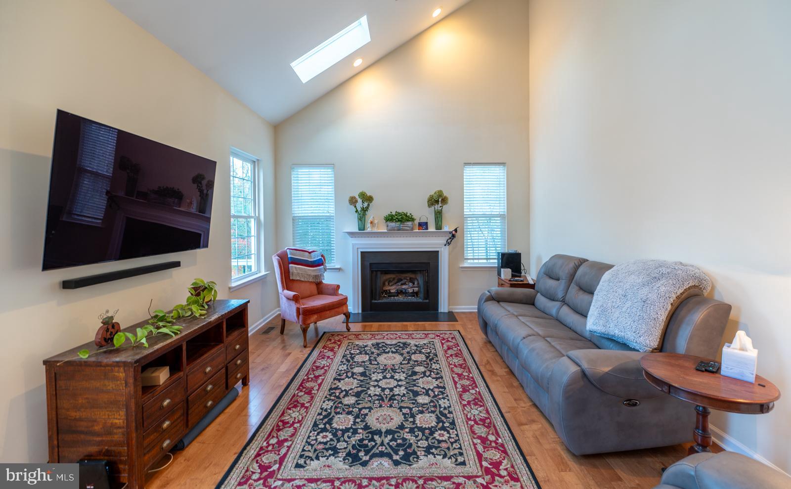 CHESTNUT GROVE - Residential