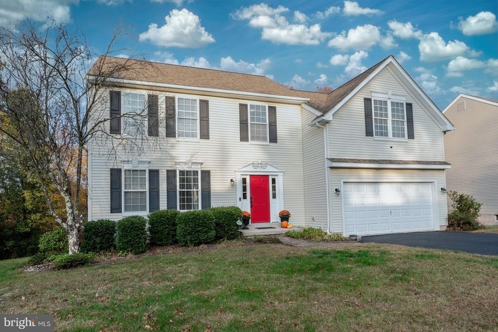 Photo of 1016 Fallbrook Lane, POTTSTOWN, PA 19464 (MLS # PAMC2159176)