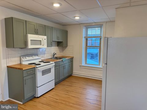 171 S CHARLOTTE STREET 5 MANHEIM PA 17545