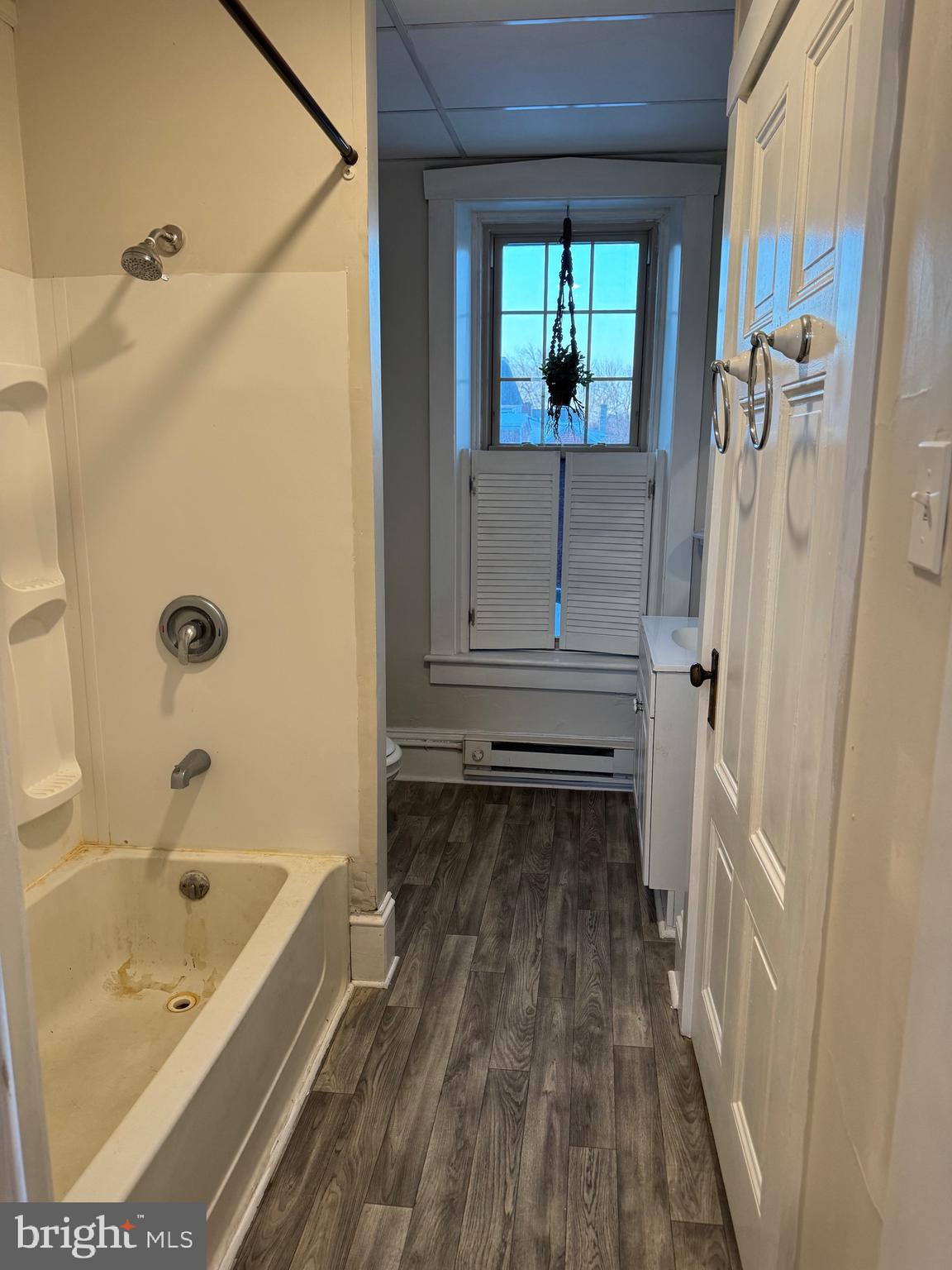 MANHIEM BOROUGH - Residential Lease