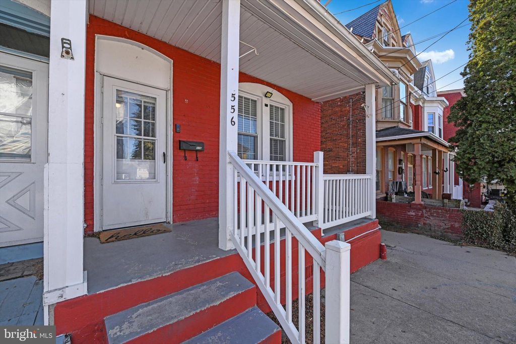 Photo of 556 Union Street, COLUMBIA, PA 17512 (MLS # PALA2065490)