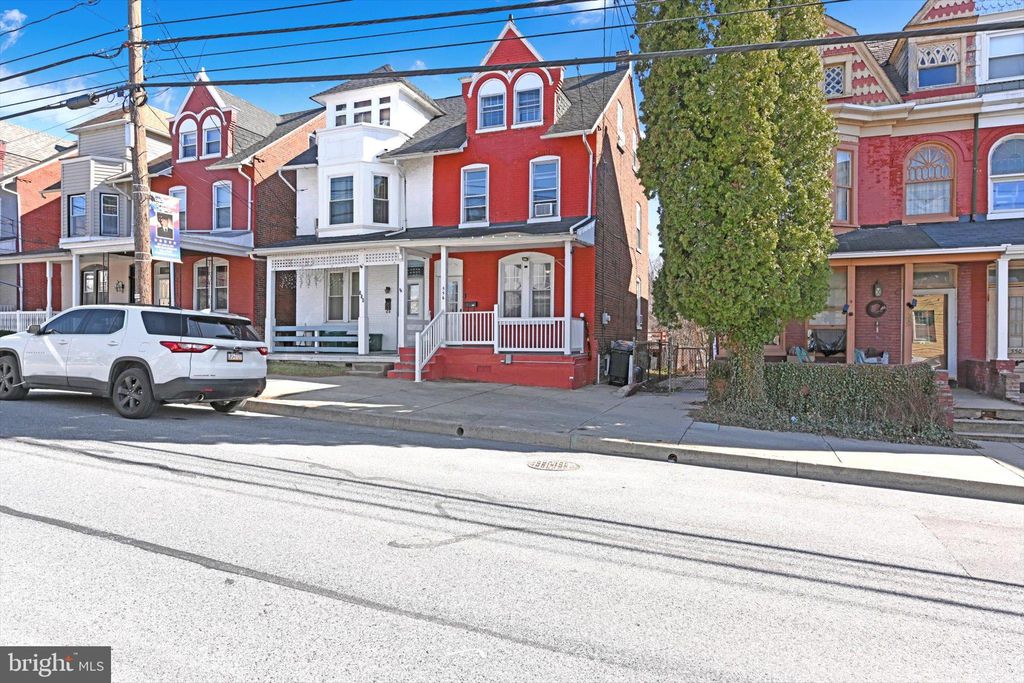 Photo of 556 Union Street, COLUMBIA, PA 17512 (MLS # PALA2065490)