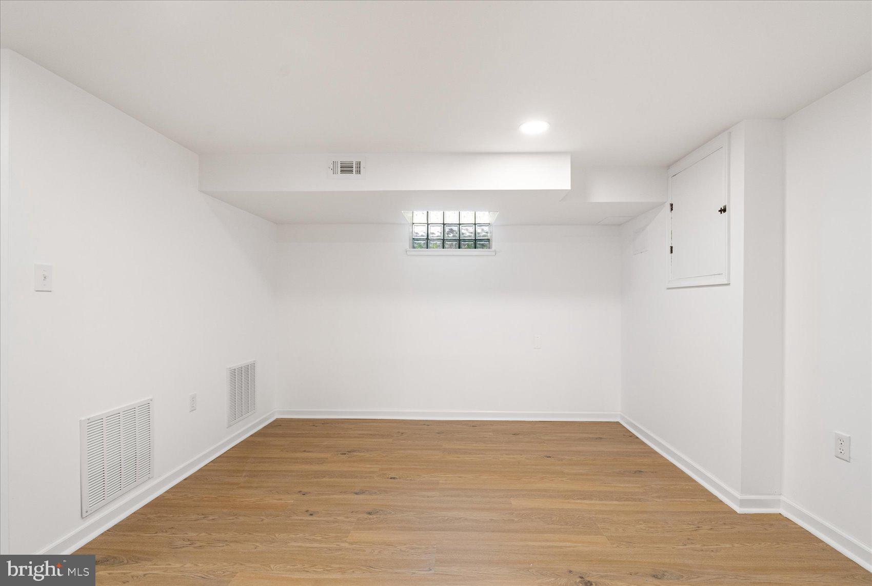 NOTTINGHAM - Residential