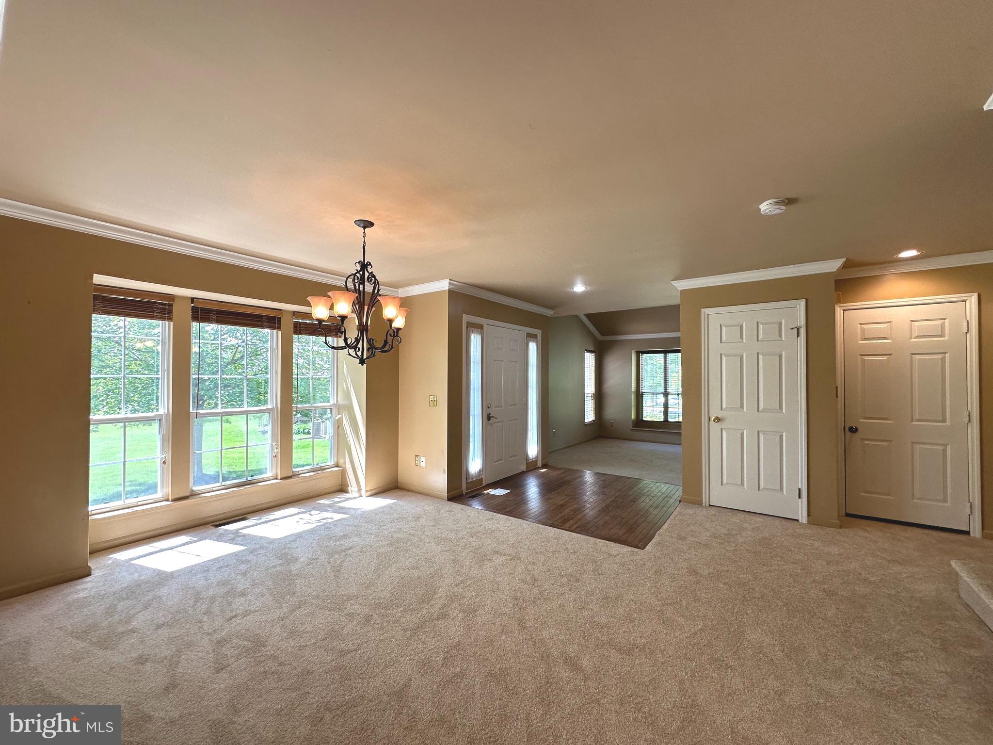 448 COUNTRY CLUB DRIVE