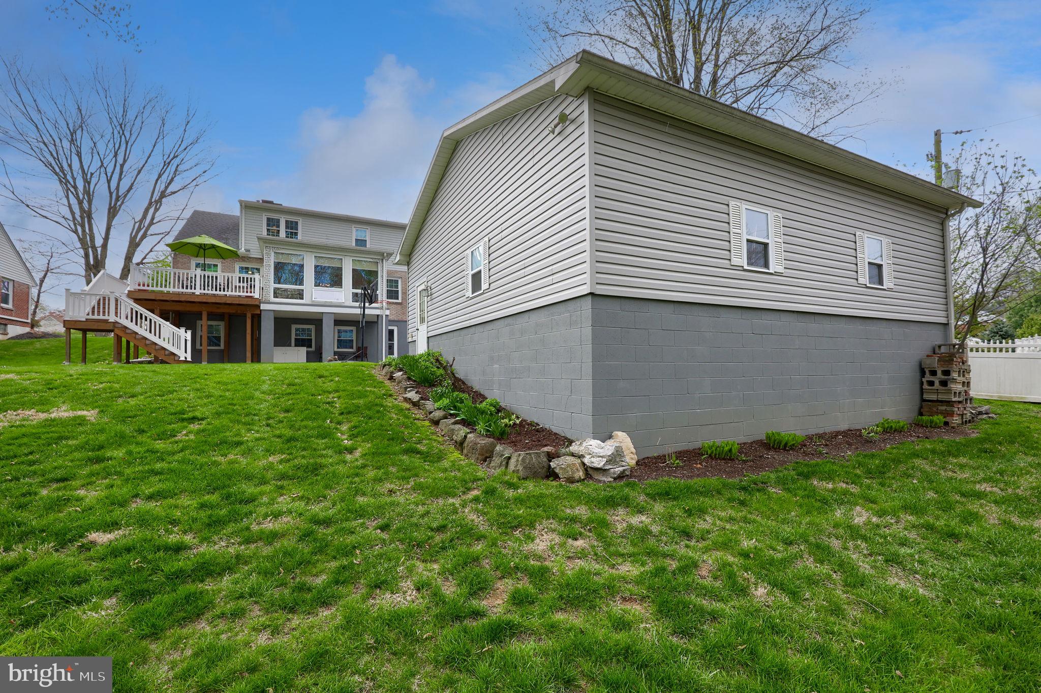 BLOOMINGDALE - Residential
