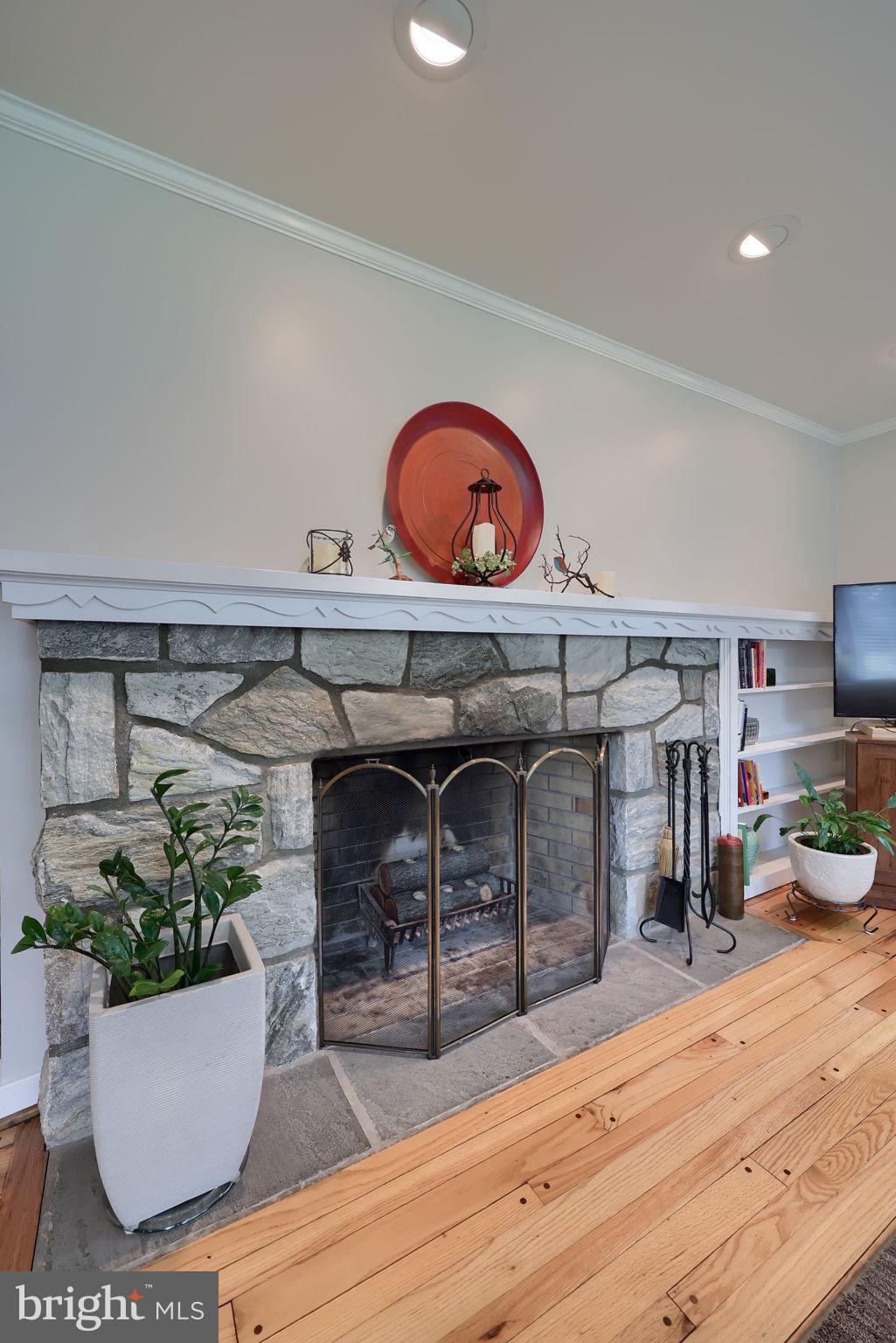 BLOOMINGDALE - Residential