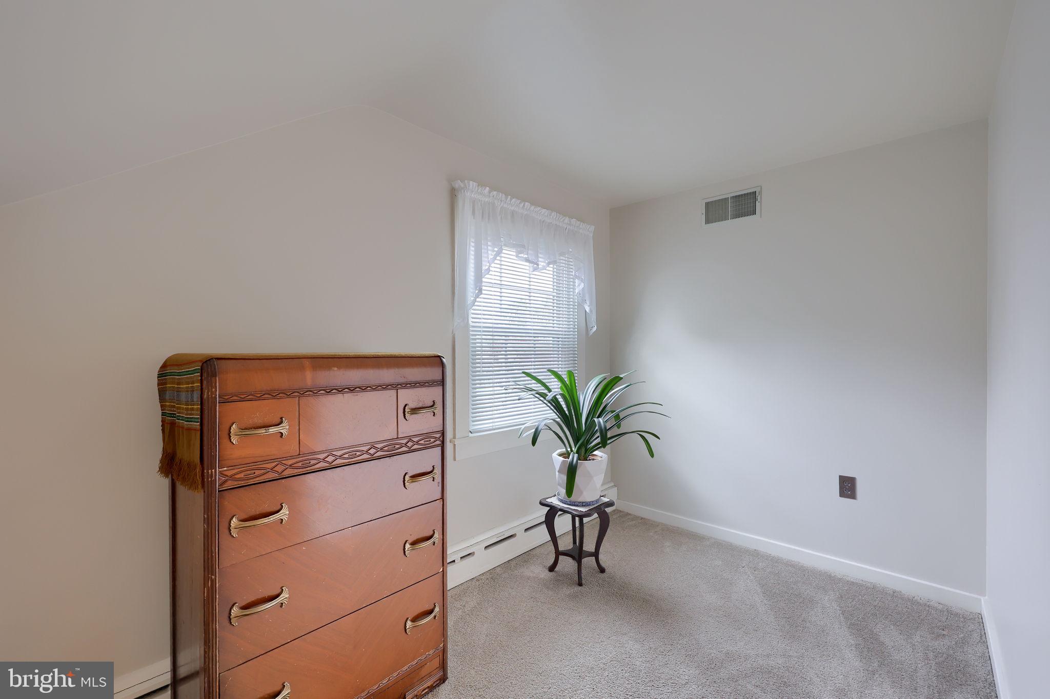 BLOOMINGDALE - Residential