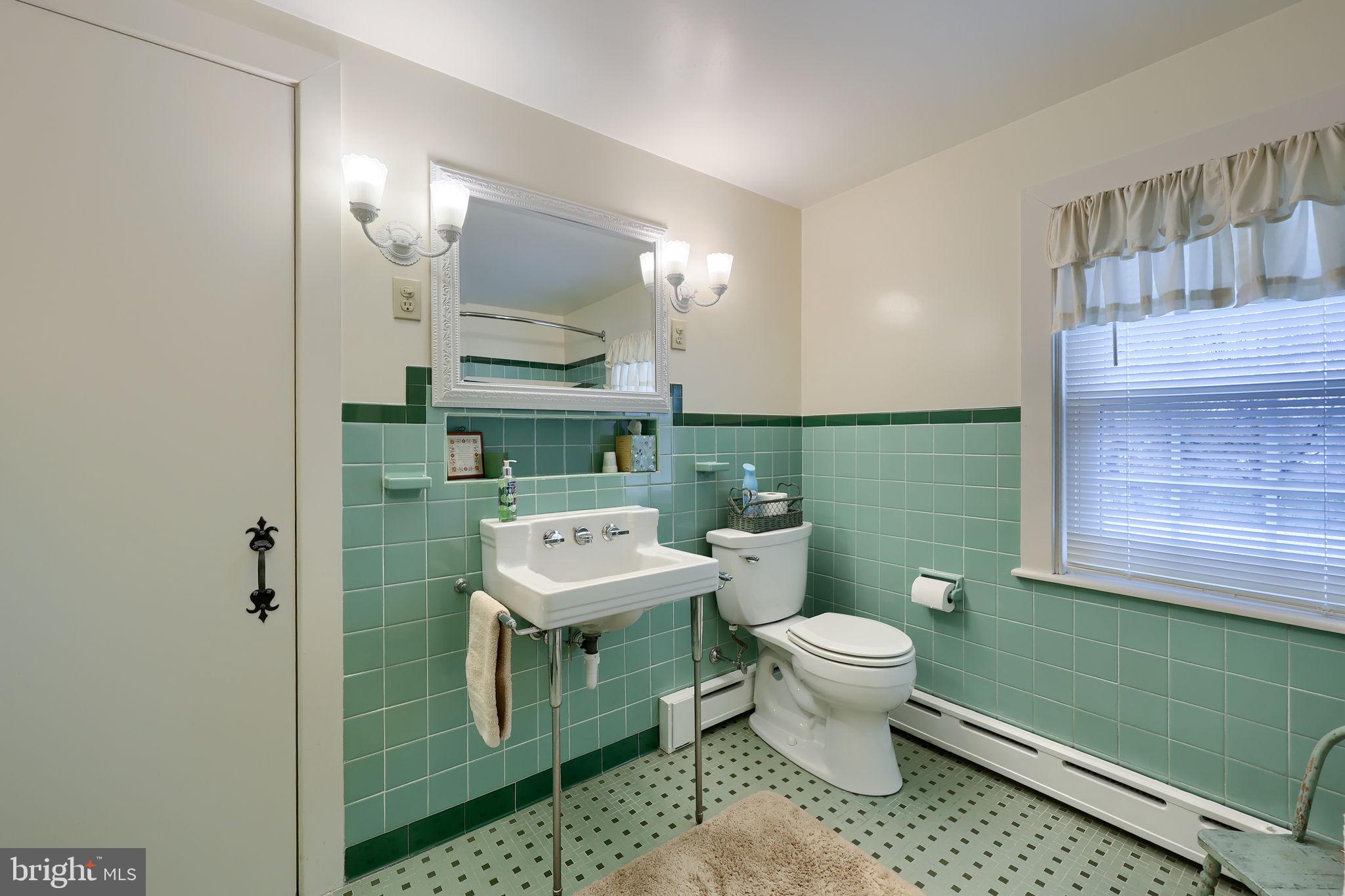 BLOOMINGDALE - Residential