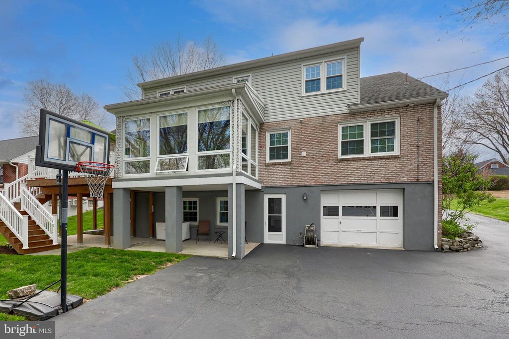 Photo of 243 Primrose Avenue, LANCASTER, PA 17601 (MLS # PALA2084638)