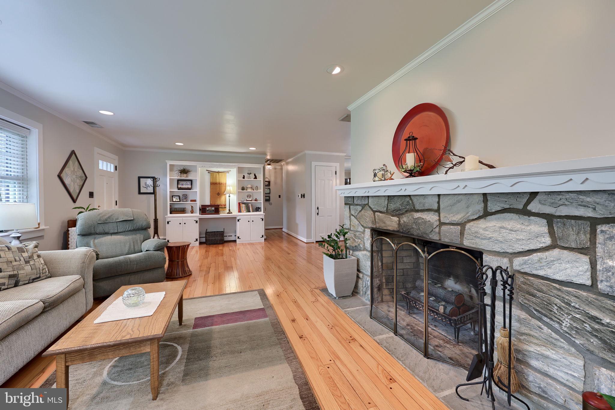 BLOOMINGDALE - Residential