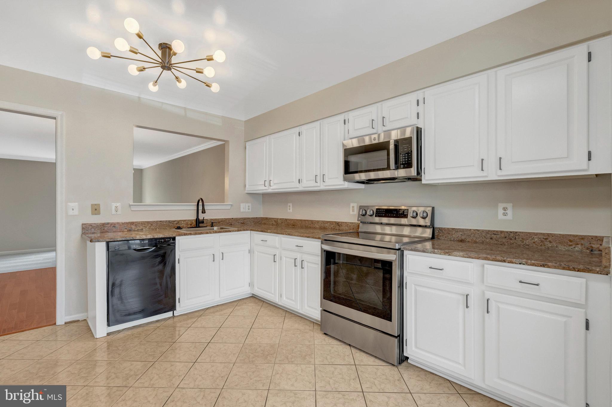 NORTH HART RUN - Residential