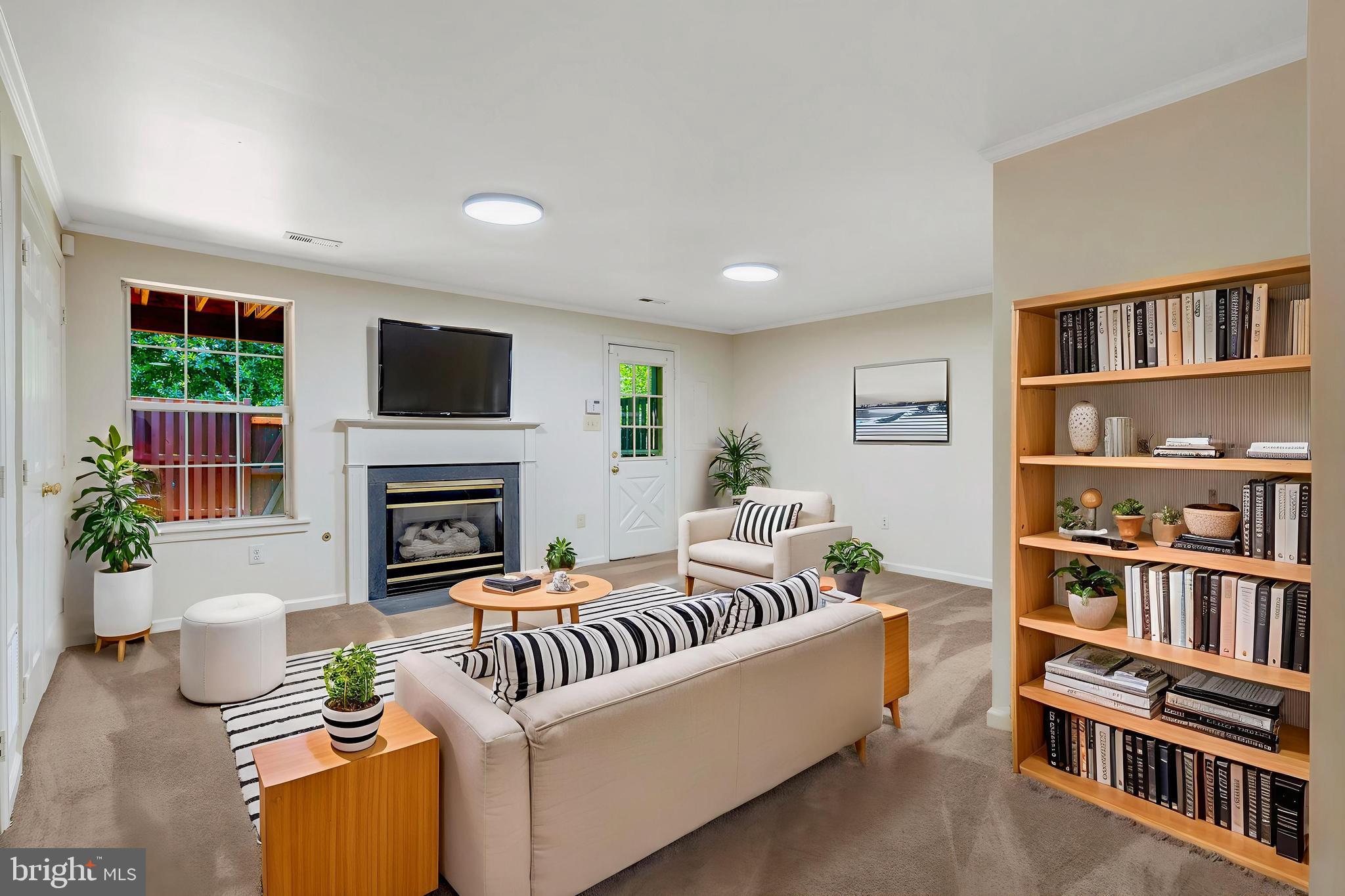 NORTH HART RUN - Residential