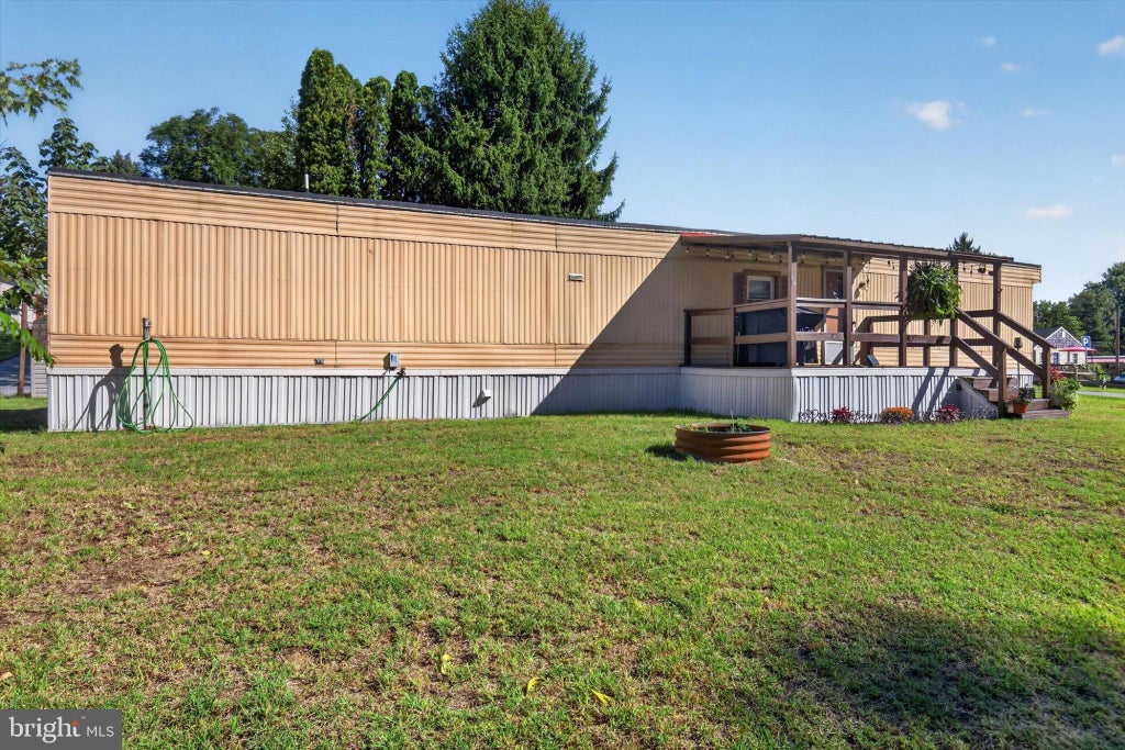 Photo of 577 W Hazel Avenue, MARIETTA, PA 17547 (MLS # PALA2095406)