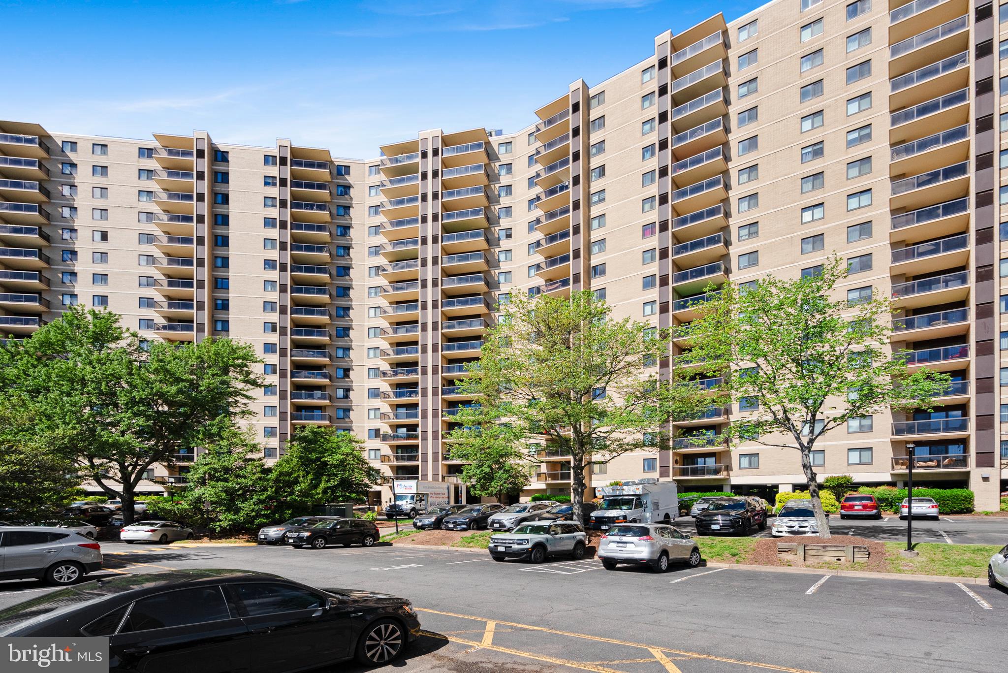 307 YOAKUM PARKWAY 821