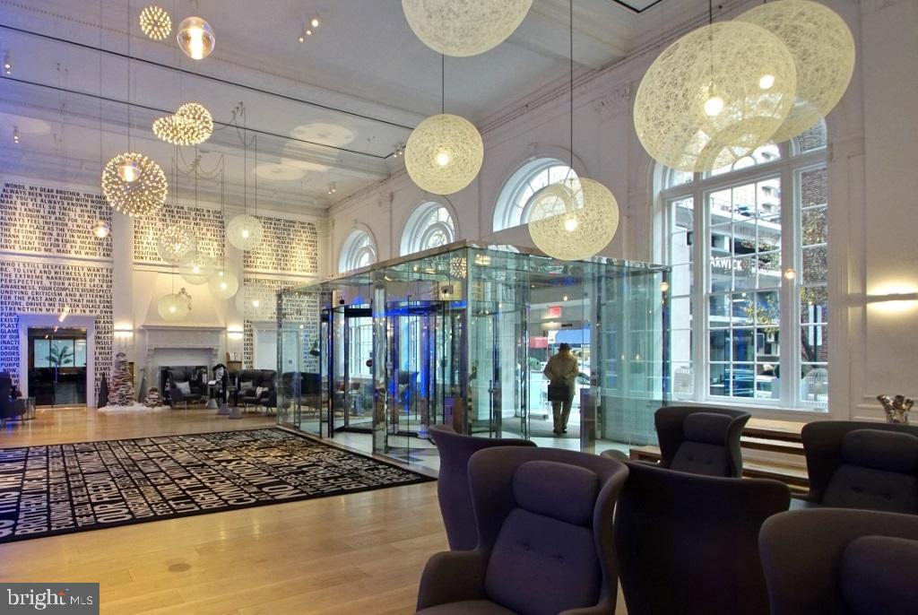 RITTENHOUSE SQUARE - Residential