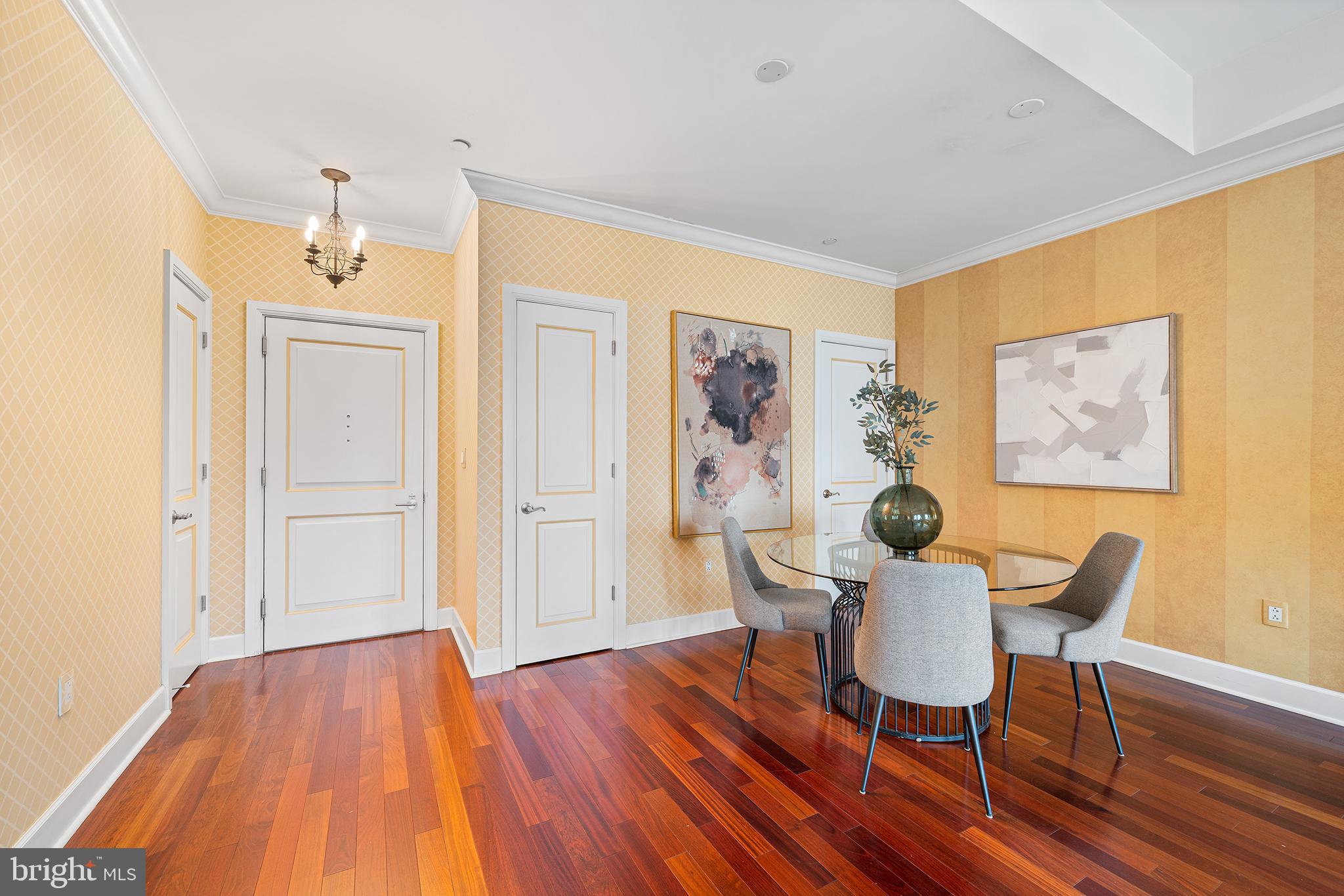 RITTENHOUSE SQUARE - Residential