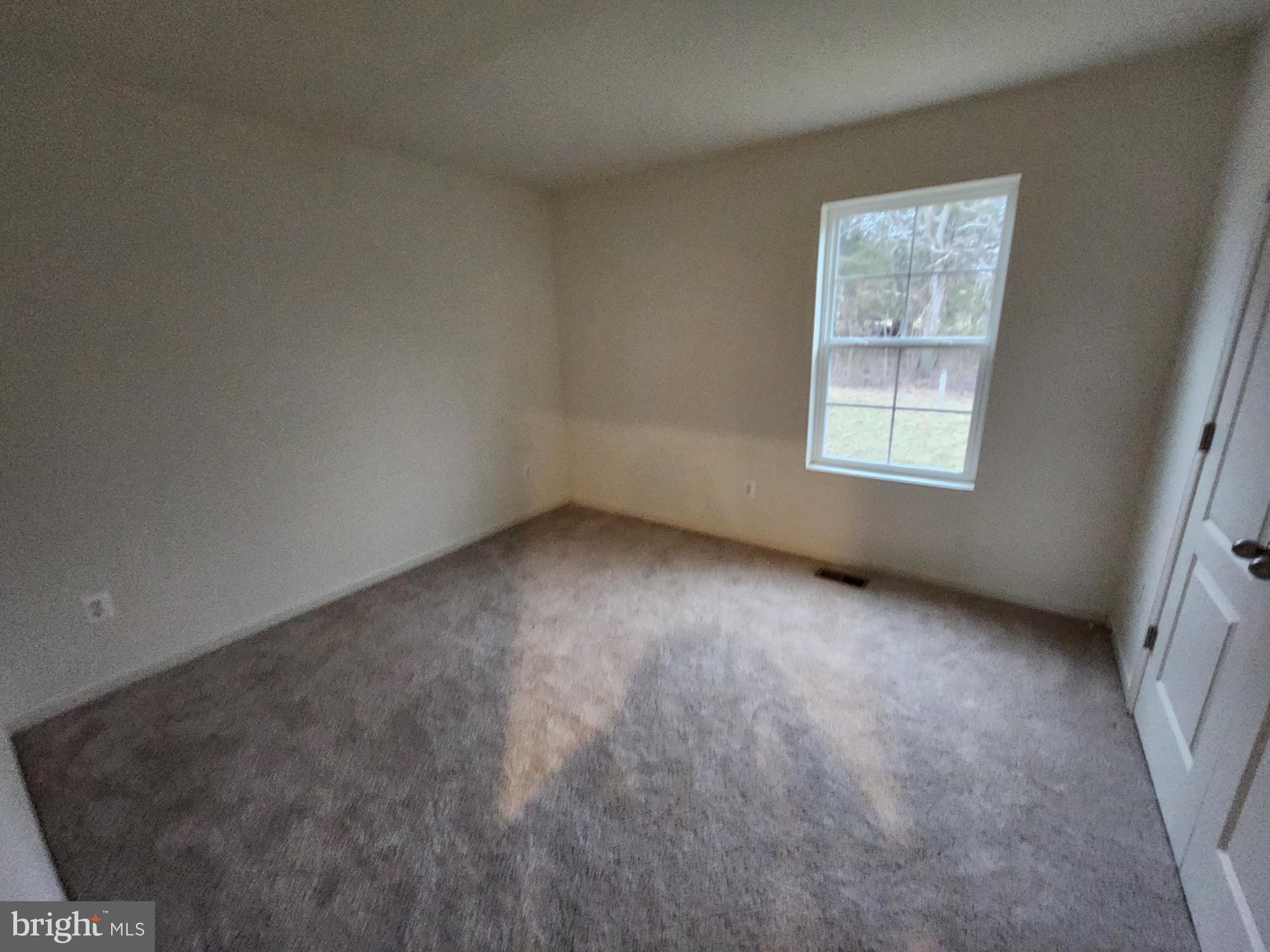 OVERLOOK AT RIVERSIDE - Residential Lease