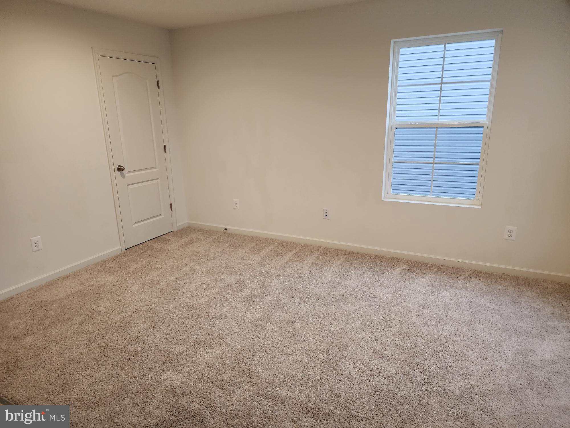 OVERLOOK AT RIVERSIDE - Residential Lease