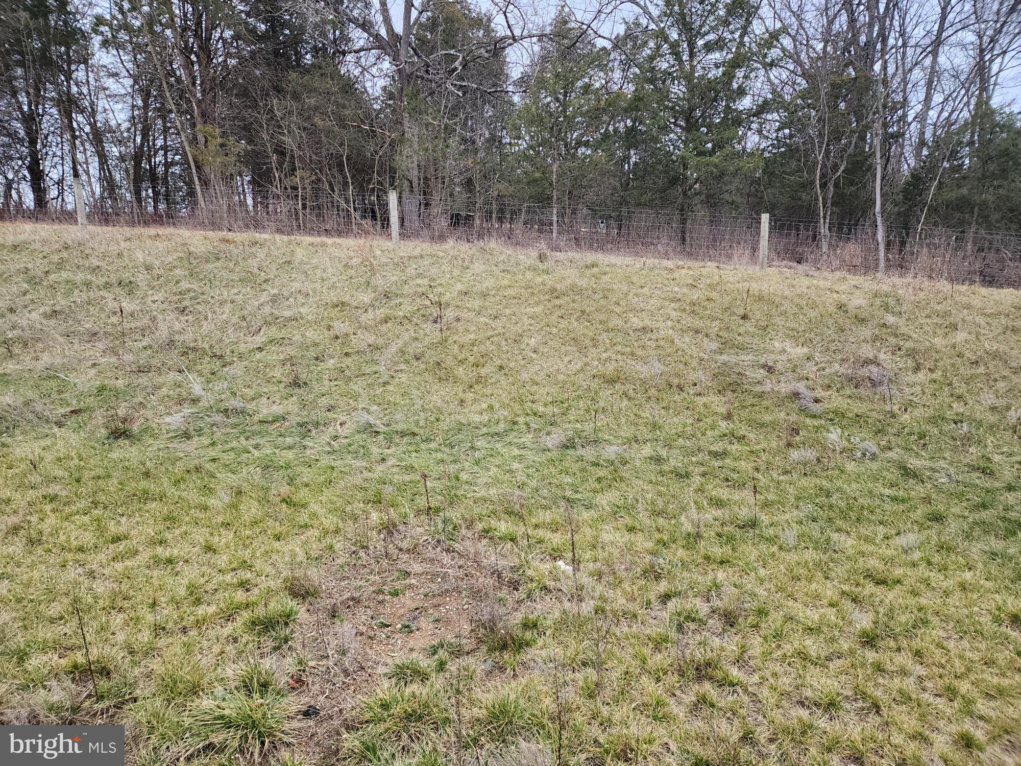 OVERLOOK AT RIVERSIDE - Residential Lease