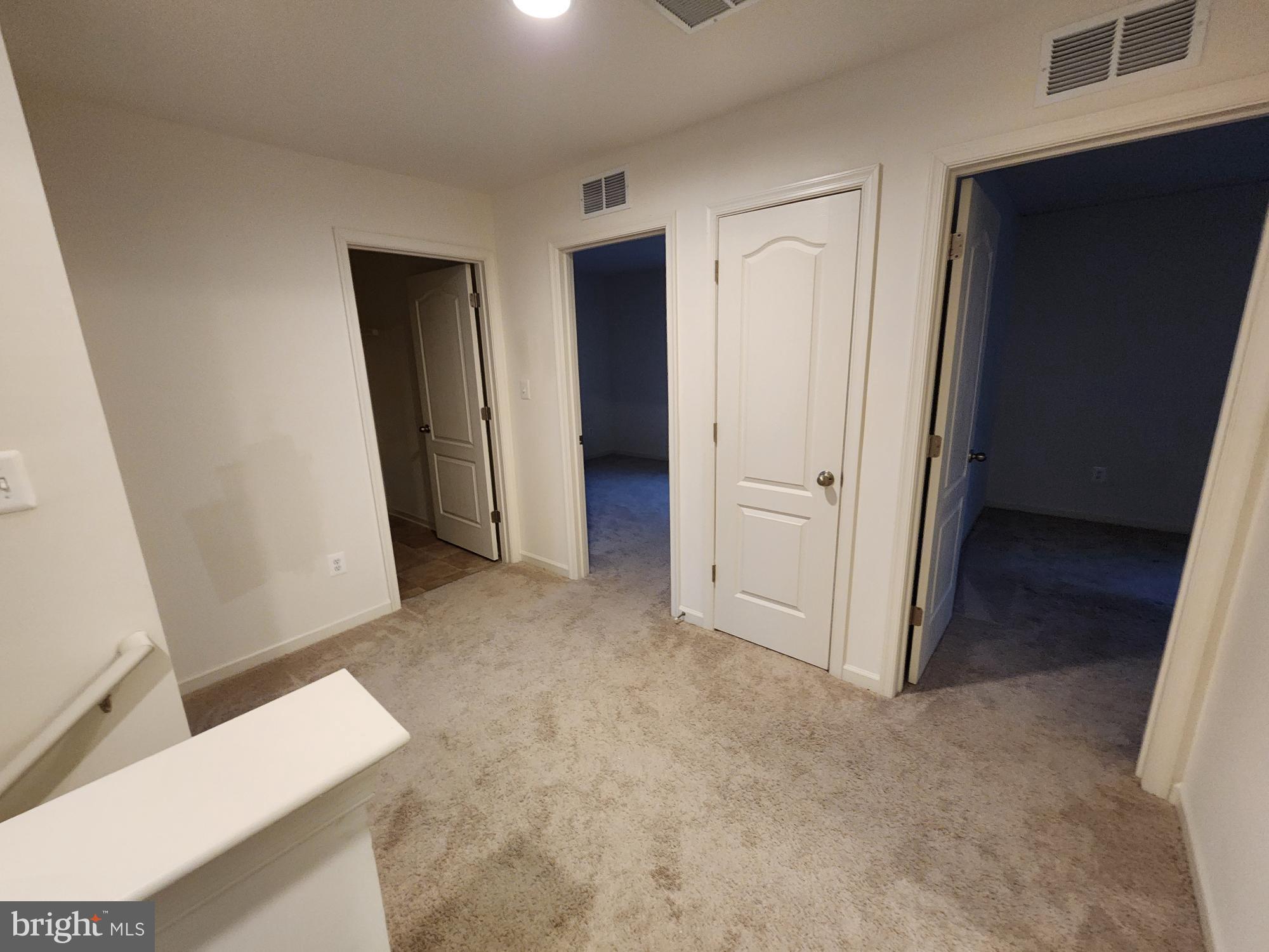 OVERLOOK AT RIVERSIDE - Residential Lease