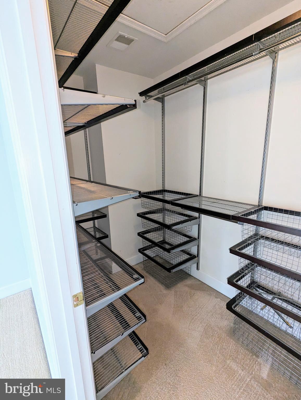 POTOMAC CLUB - Residential Lease