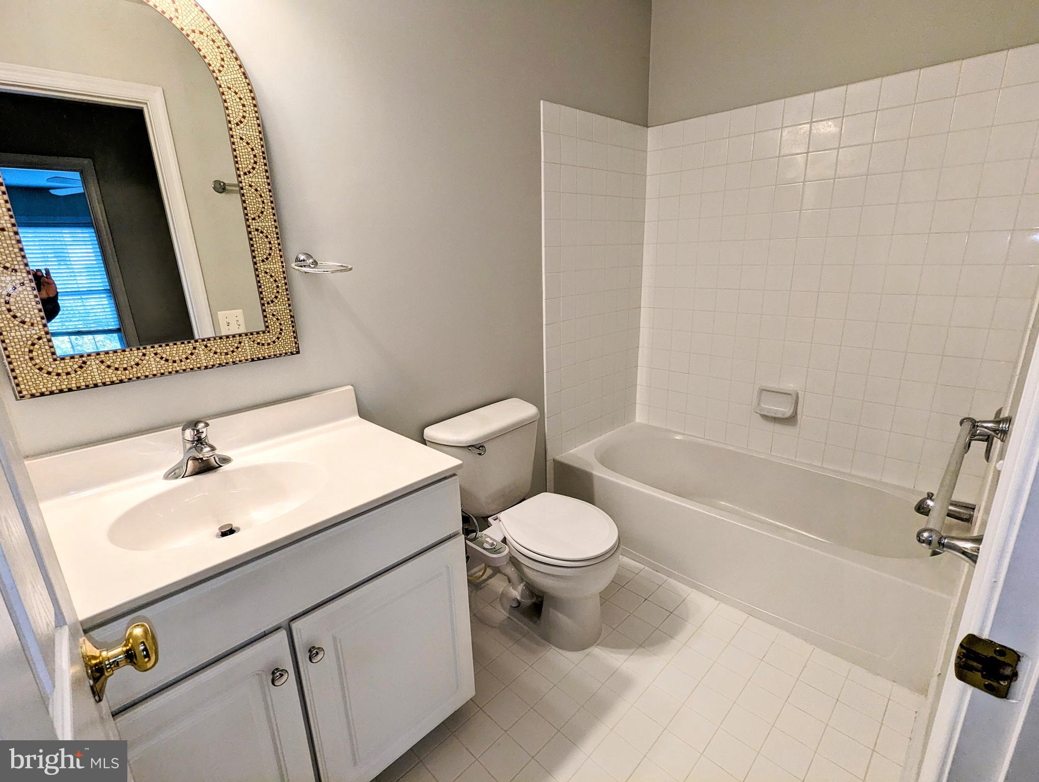 POTOMAC CLUB - Residential Lease