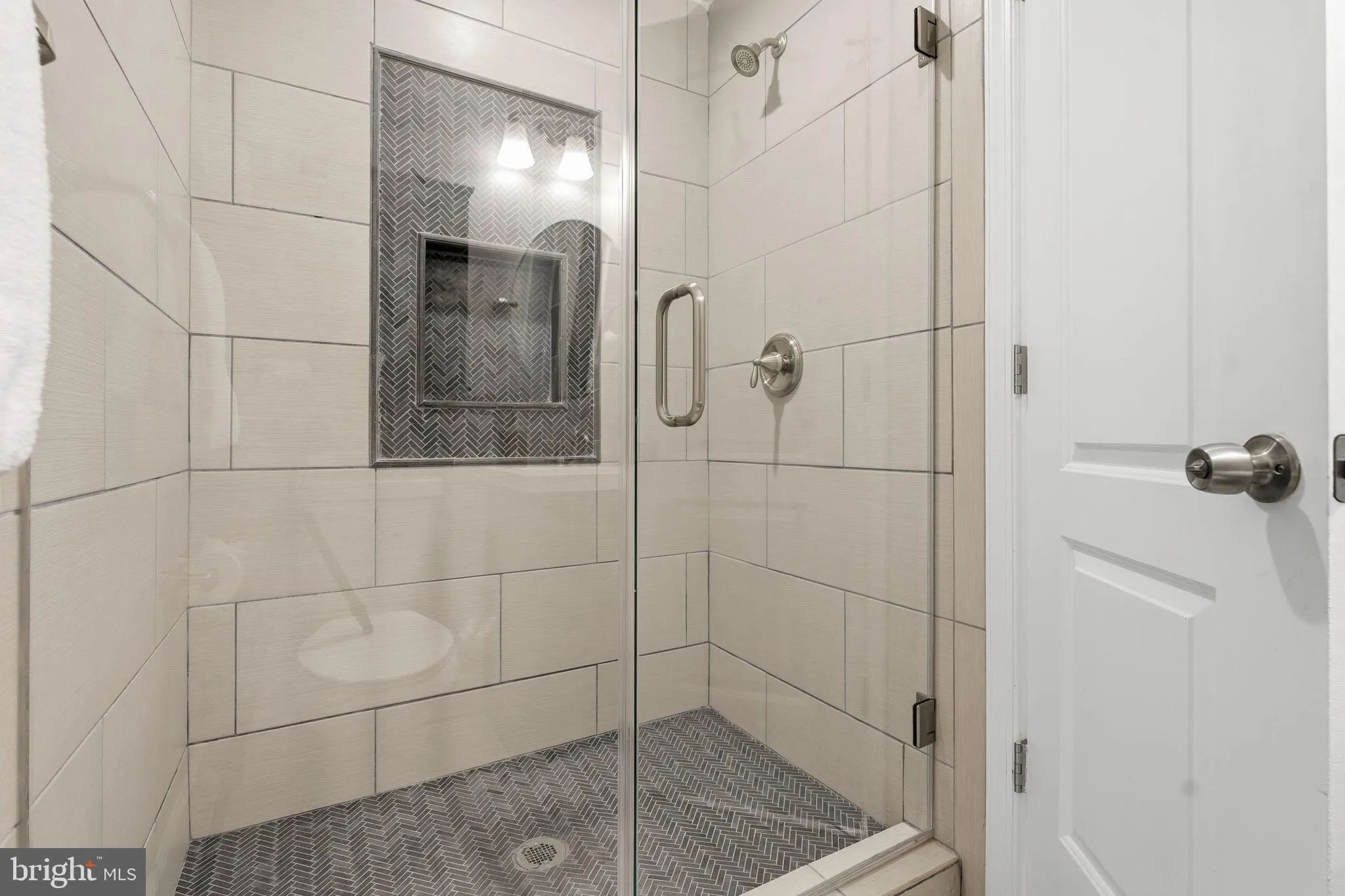 Baltimore, Maryland 21230, United States, 3 Bedrooms Bedrooms, ,4 BathroomsBathrooms,Residential,Active,236386