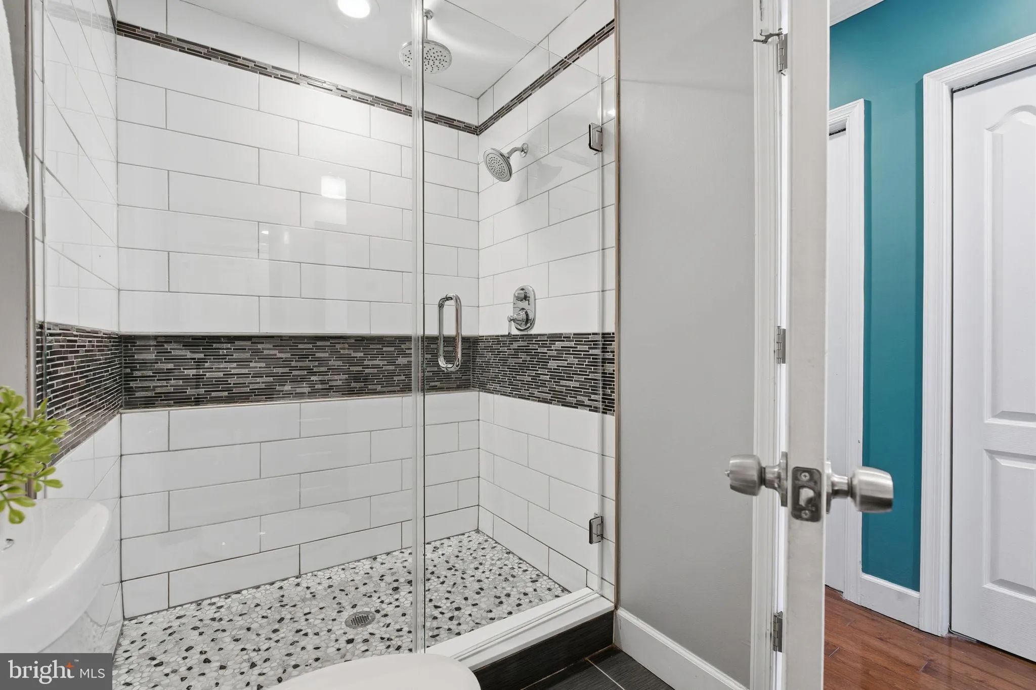 Baltimore, Maryland 21230, United States, 3 Bedrooms Bedrooms, ,4 BathroomsBathrooms,Residential,Active,236386