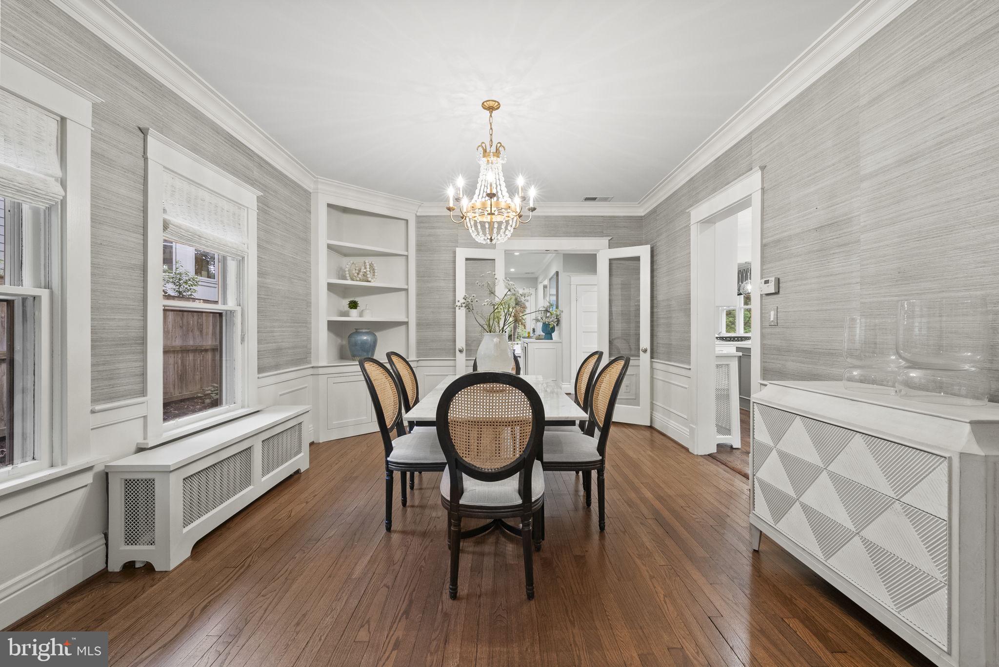 NORWOOD HEIGHTS - Residential