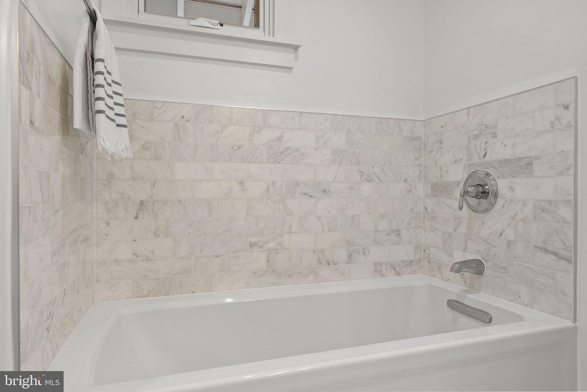 NORWOOD HEIGHTS - Residential