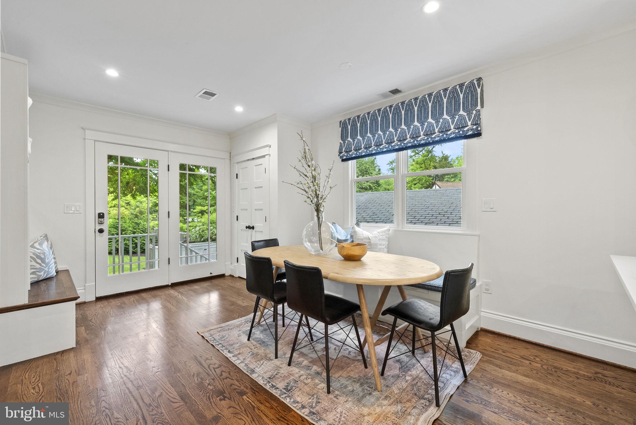 NORWOOD HEIGHTS - Residential