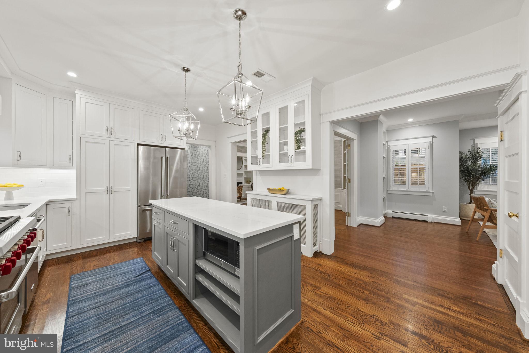 NORWOOD HEIGHTS - Residential